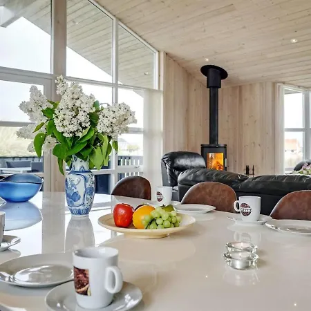 Holiday home Frido - 400m From The Sea In Nw Jutland By Interhome *