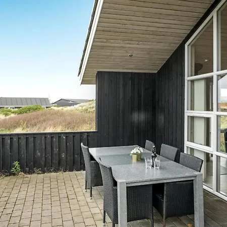 Frido - 400m From The Sea By Interhome *